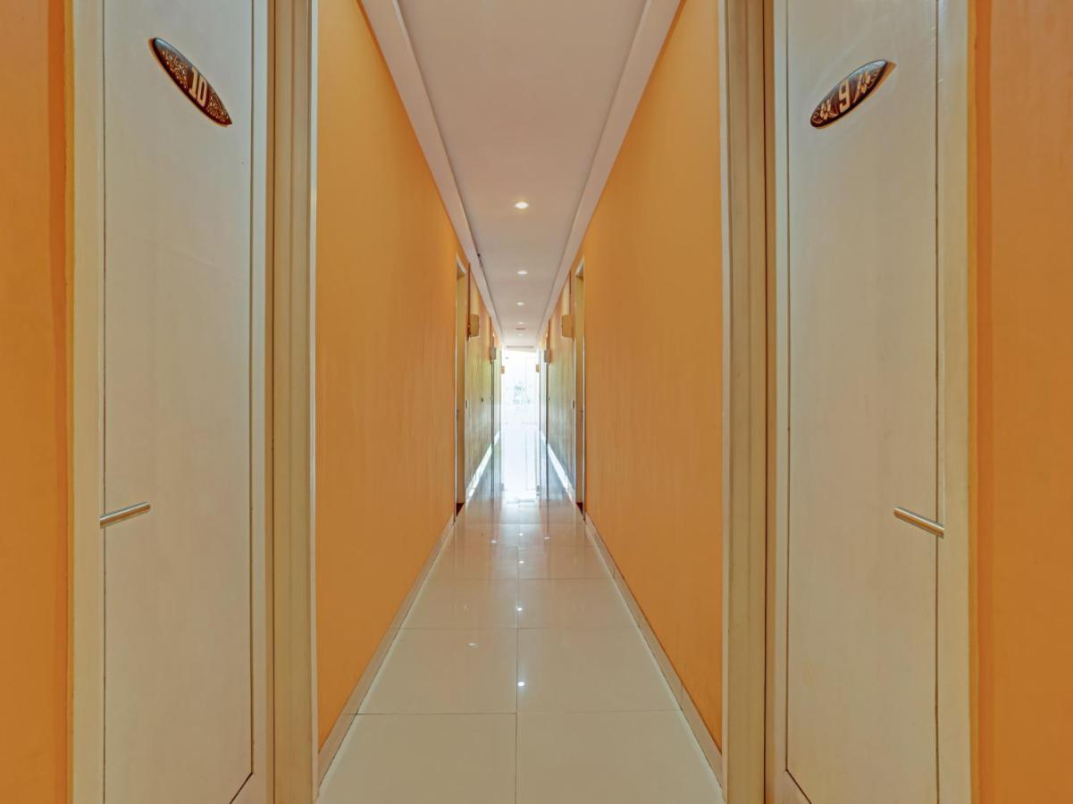 Oyo 3856 Tizta Suites Bali サヌール 外观 照片